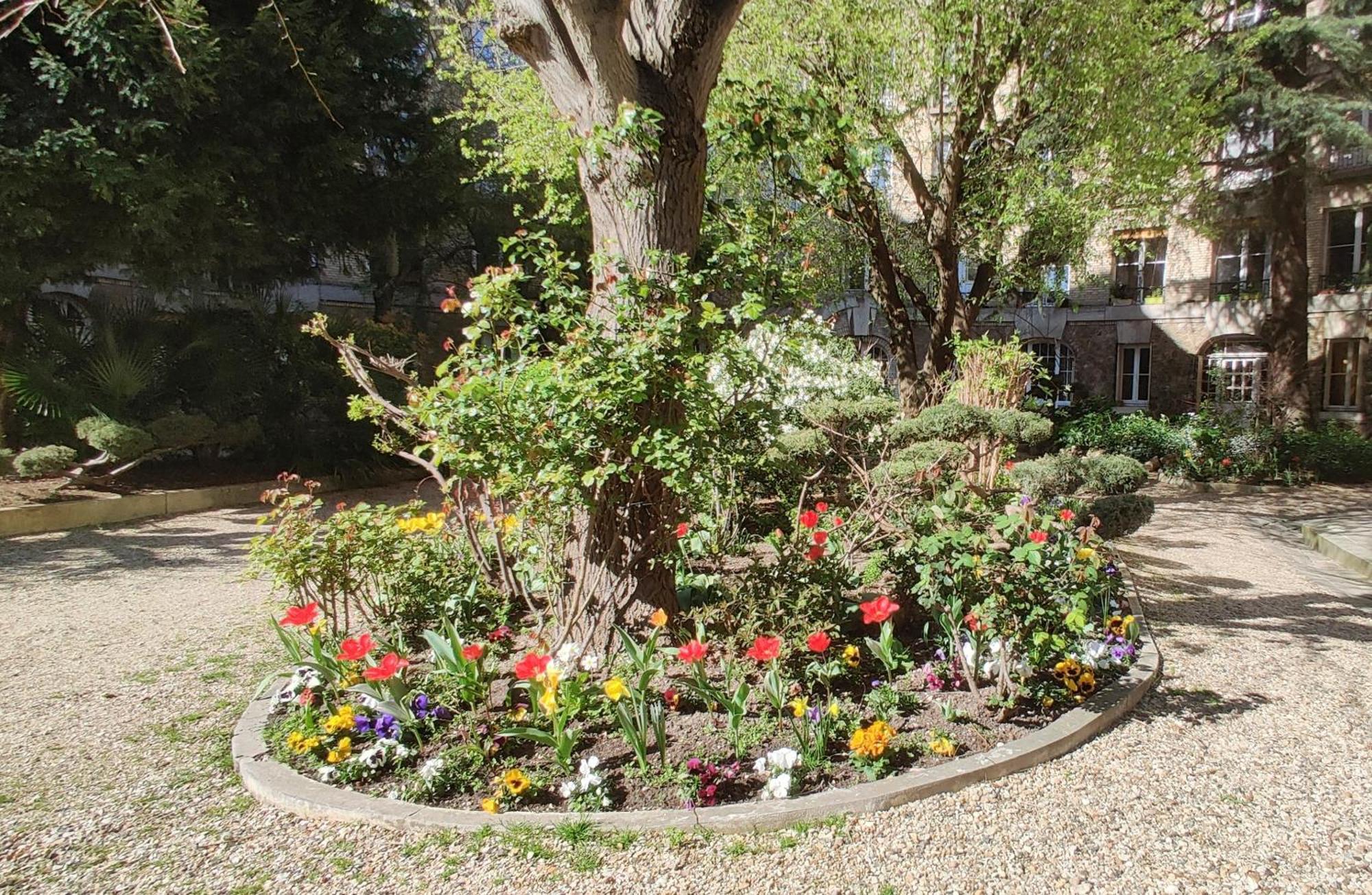 Luxueux Appartement Sur Jardin Paris Extérieur photo